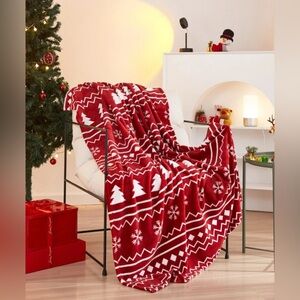 NWT Holiday Time 50"x60" red and white holiday Rolled Plush Throw